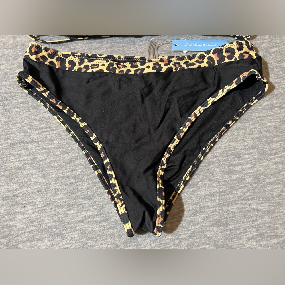 Live Life On The Beach 2 piece bikini women’s M‎ strappy black leopard print new - Picture 2 of 13